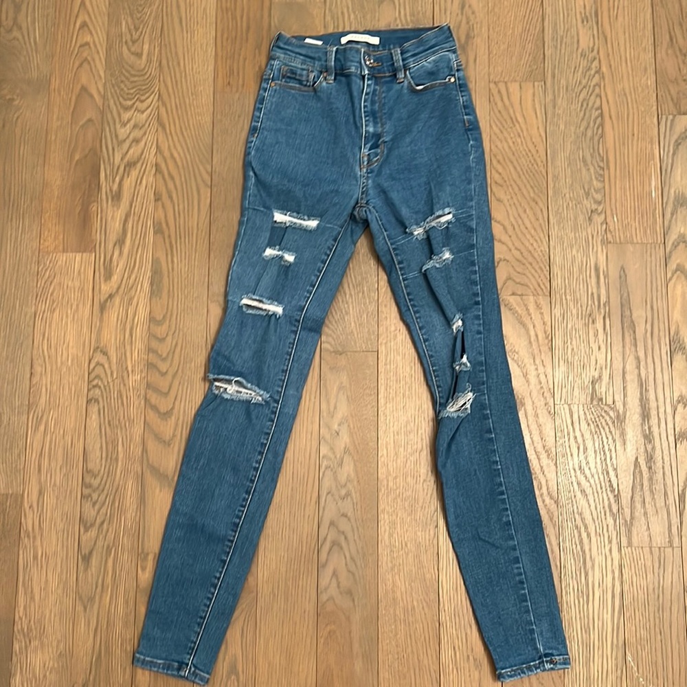PacSun Distressed High Rise Jeggings